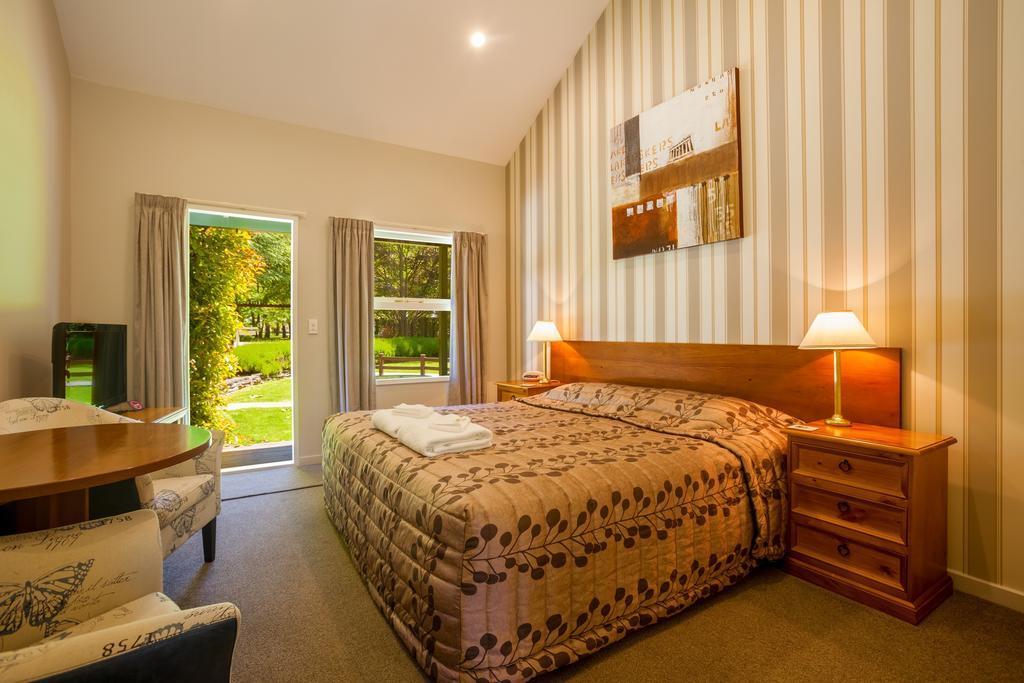 Shades Of Arrowtown Motel Kamer foto